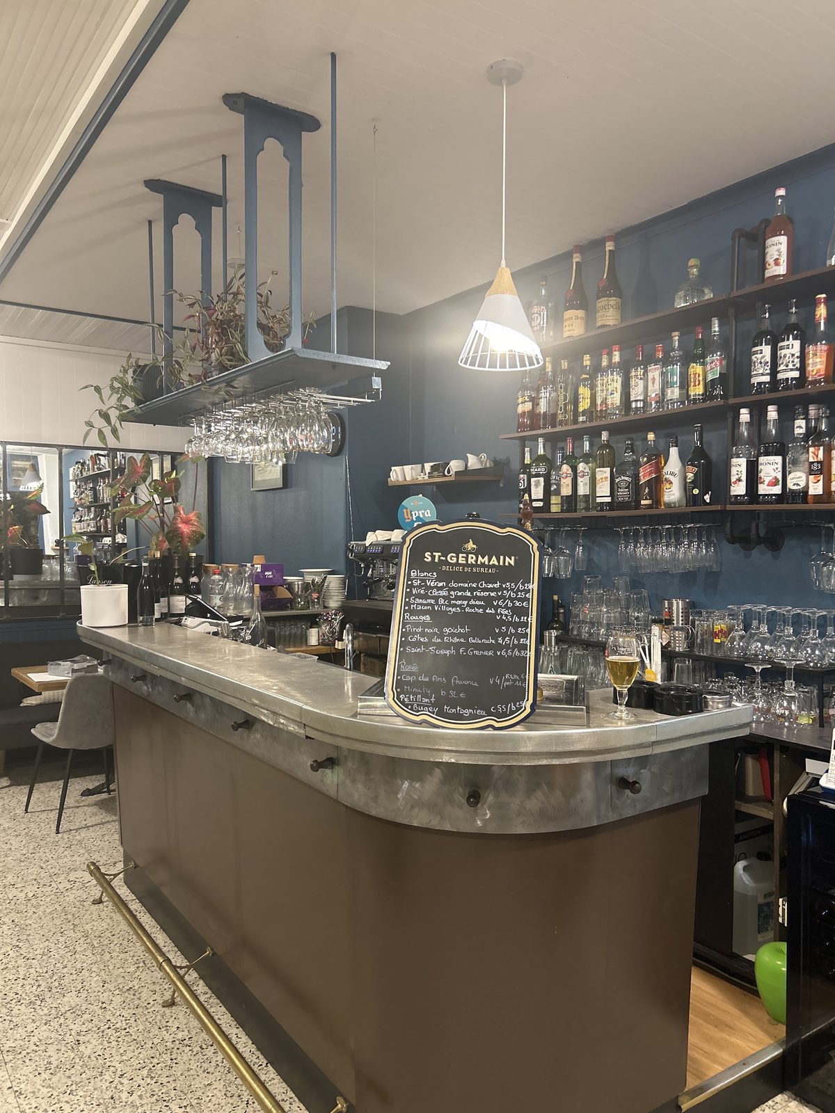 Le comptoir en zinc